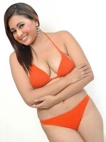 Naked Preety Jhangiani xxx bikini