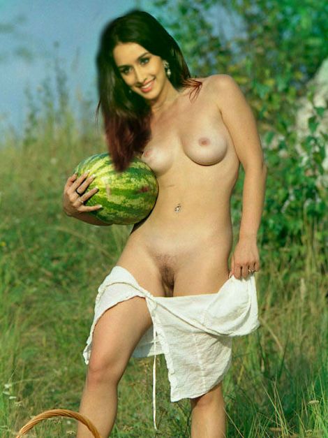 Nude Shraddha Kapoor melon
