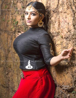 Hot Rajisha Vijayan busty boobs sexy big breast in tight blouse