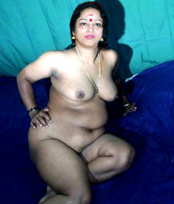 Naked old actress Nalini without saree nude body hot aunty