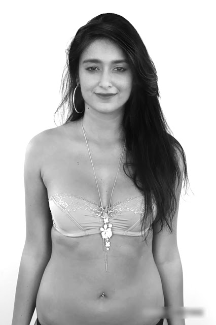 ileana without makeup in bra pierced navel exposed