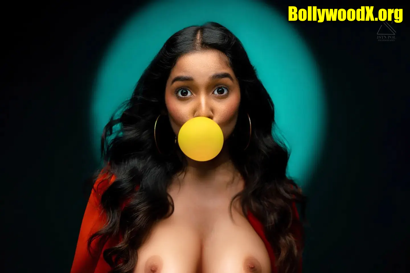 Anikha Surendran nipple show bold photoshoot fake