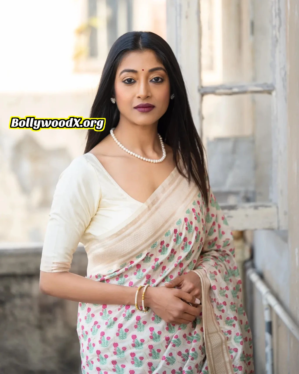Paoli Dam sexy white Saree blouse removed nude boobs nipple outdoor bold