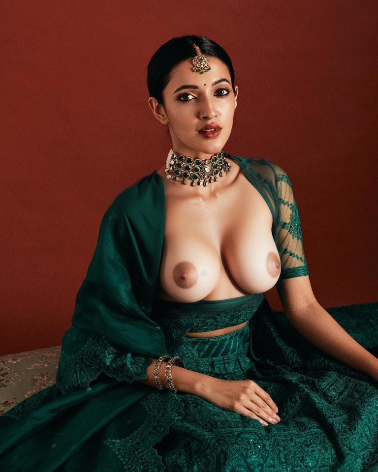 Neha Sshetty open green blouse naked boobs nipple without bra