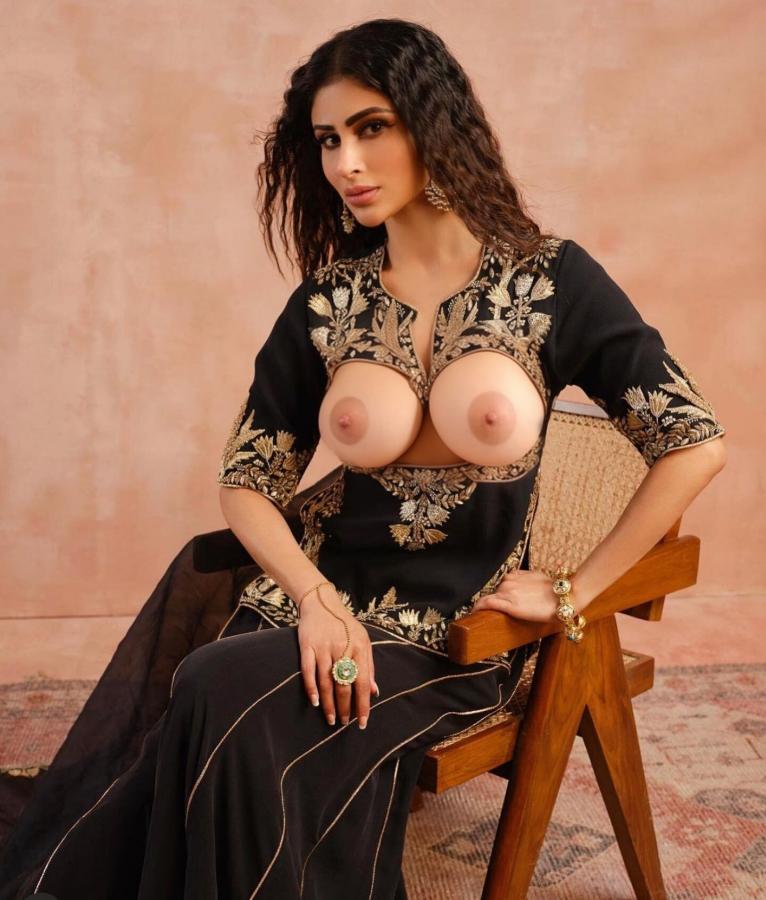 Mouni Roy hot black churidar torn open boobs nipple no bra inside
